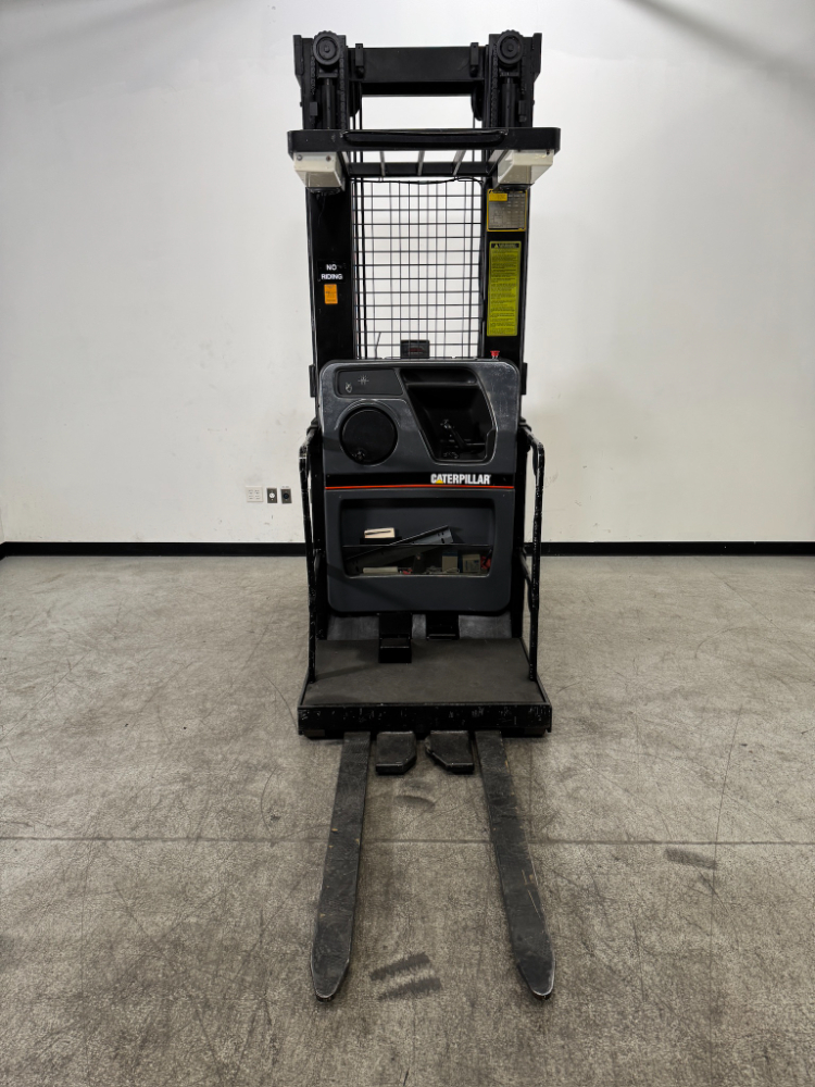 Image of Caterpillar Picker Forklift